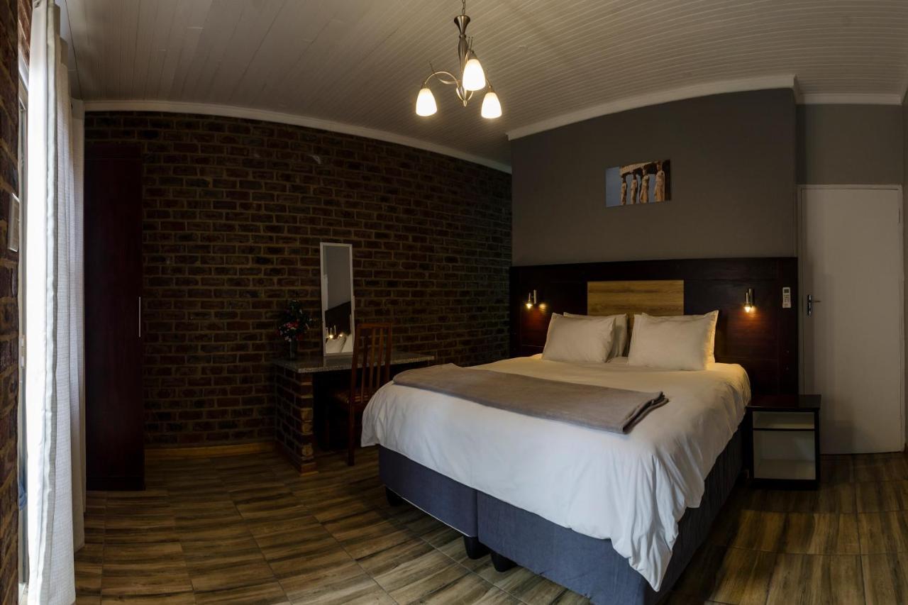 The Woodsman Bed And Breakfast サビー エクステリア 写真