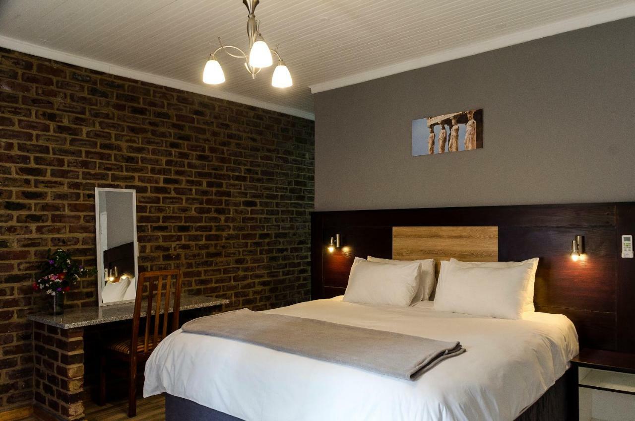 The Woodsman Bed And Breakfast サビー エクステリア 写真